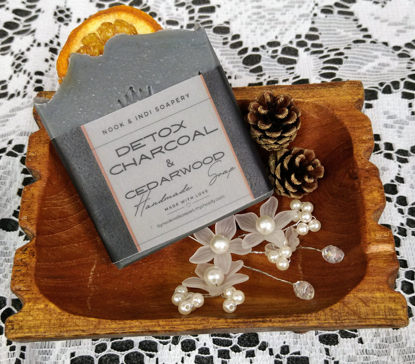 DETOX CHARCOAL SOAP